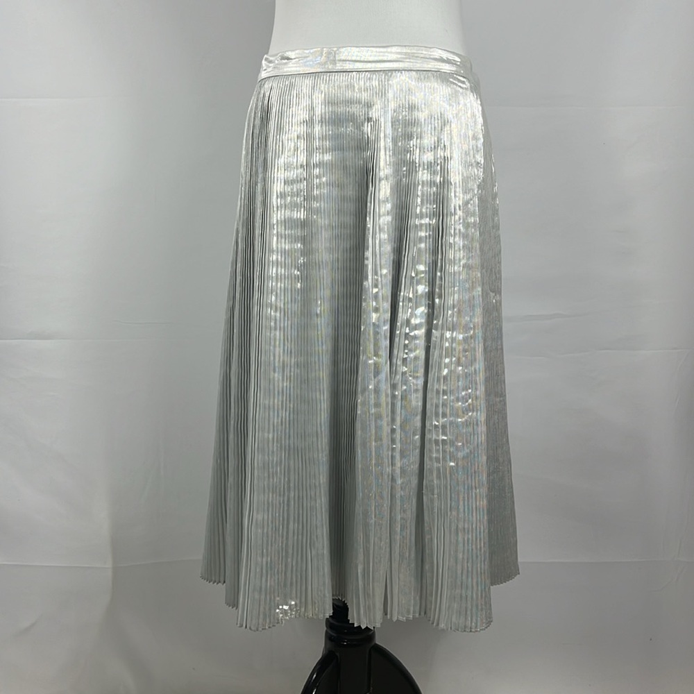 TALBOTS Silver Metallic Micro Pleated Party Skirt Knee Length Size 14 NWT - Picture 2 of 12